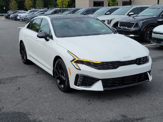 New 2026 Kia K5 GT-Line w/ GT-Line Premium Package FWD image 3