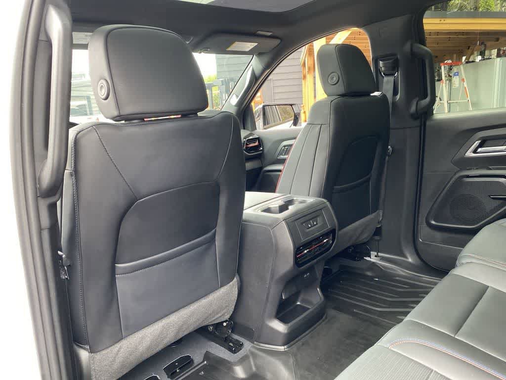 Used 2025 Chevrolet Silverado EV RST AWD/4WD image 15