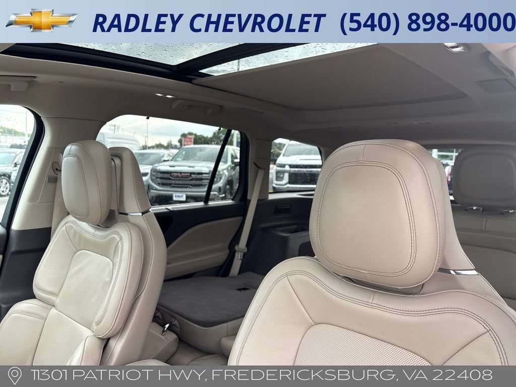 Used 2020 Lincoln Aviator Grand Touring w/ Equipment Group 302A AWD/4WD video 2
