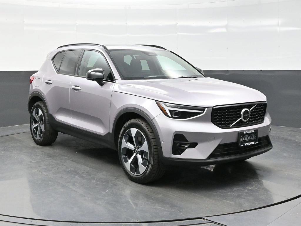 New 2026 Volvo XC40 B5 Plus w/ Protection Package Premier AWD/4WD image 1