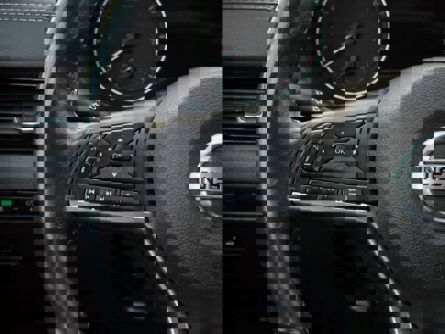 Used 2022 Nissan Sentra SV w/ Lighting Package image 21