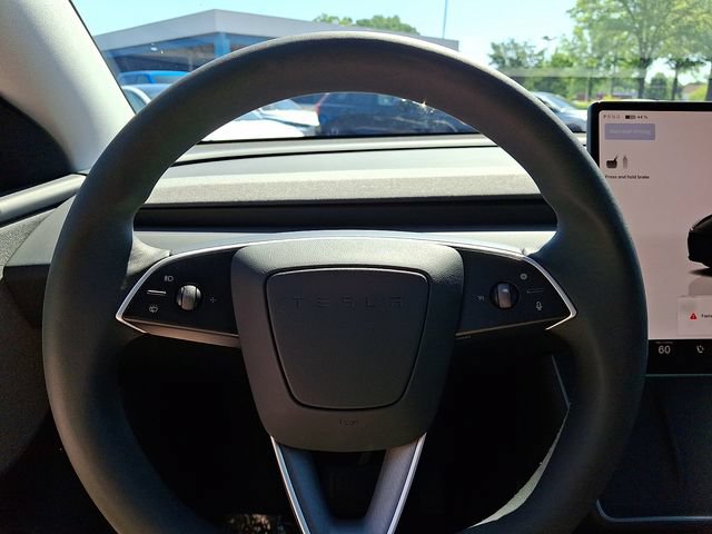 Used 2026 Tesla Model Y 2WD image 23