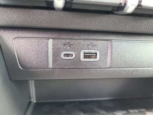 New 2026 Chevrolet Colorado W/T w/ WT Custom Package RWD image 29