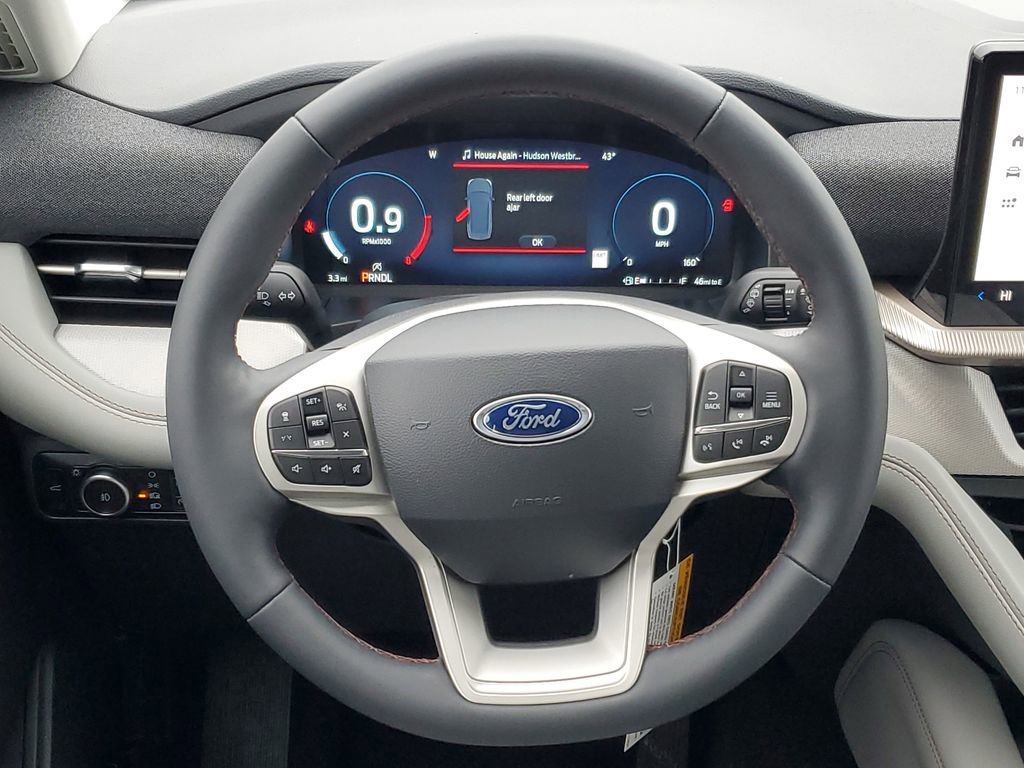 New 2026 Ford Explorer Active w/ Active Comfort Package image 27