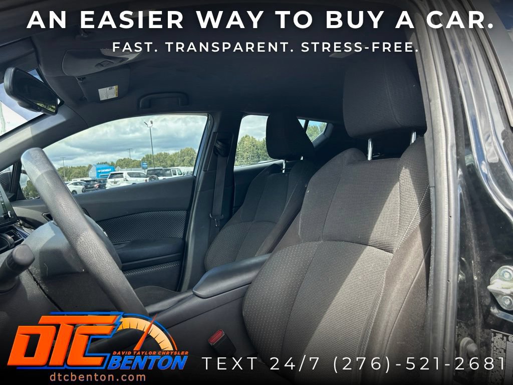 Used 2019 Toyota C-HR LE FWD image 6