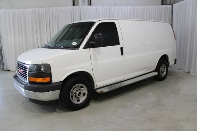 Used 2017 GMC Savana 2500 RWD image 34
