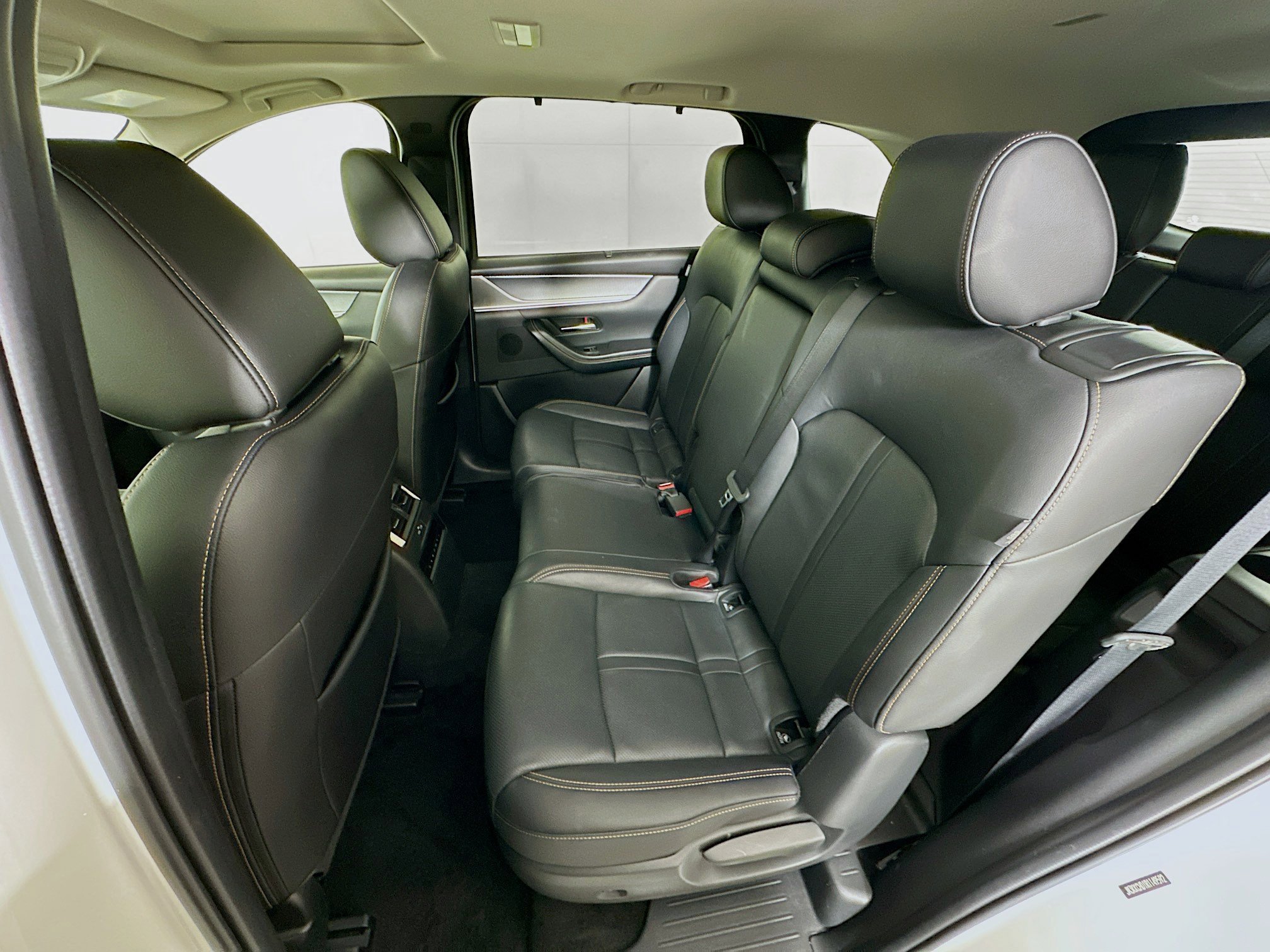 Used 2024 MAZDA CX-90 3.3 Turbo w/ Preferred Plus image 28