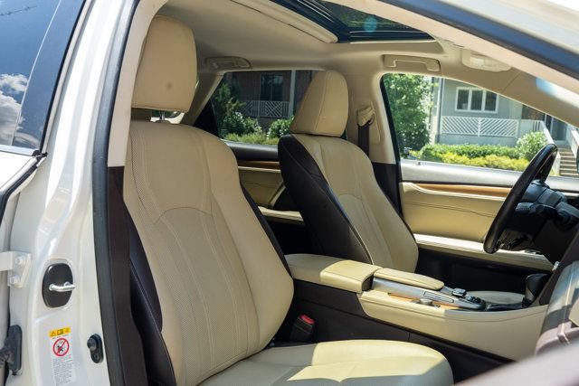 Used 2019 Lexus RX 350L AWD image 45