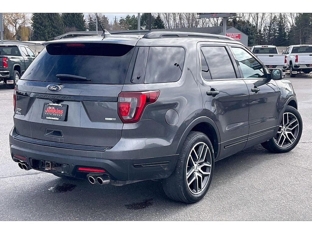 Used 2018 Ford Explorer Sport AWD/4WD image 15