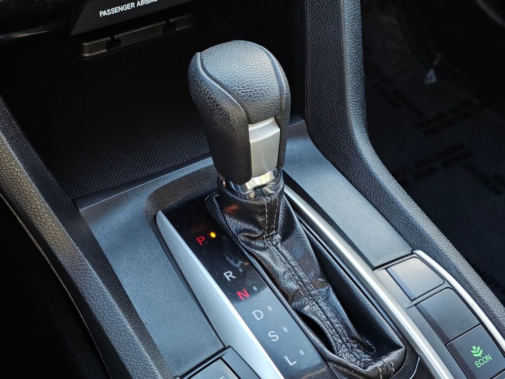 Used 2018 Honda Civic EX image 10