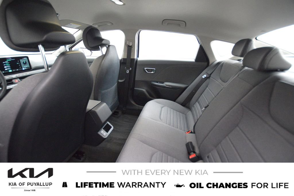 New 2025 Kia K4 EX image 12