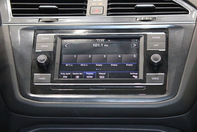 Used 2022 Volkswagen Tiguan S image 29