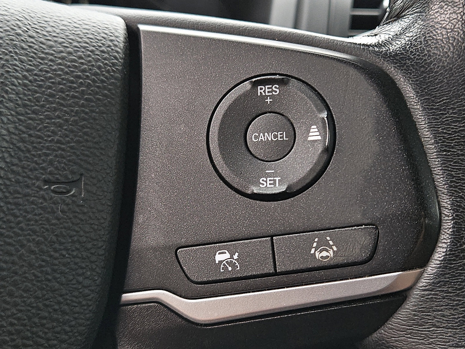 Used 2023 Honda Odyssey EX-L image 24