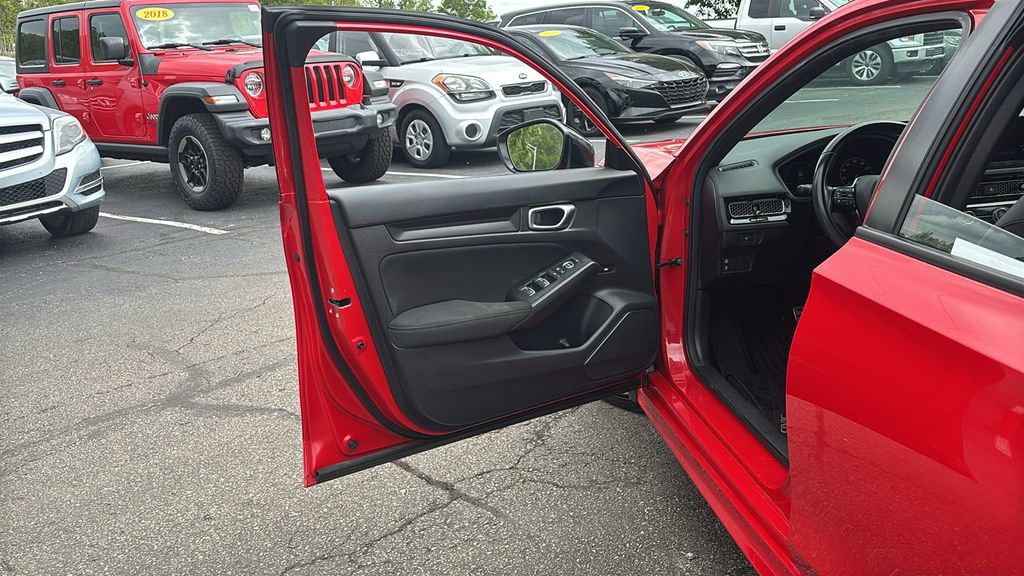 Used 2024 Honda Civic Sport image 11