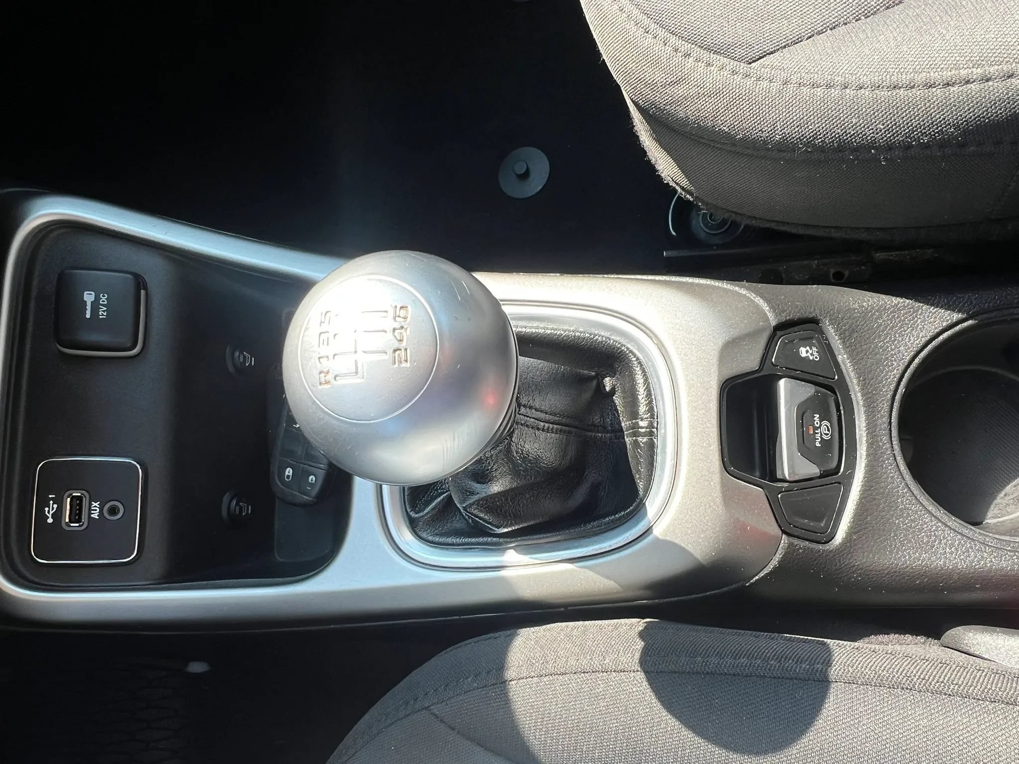 Used 2019 Jeep Compass Sport FWD image 25