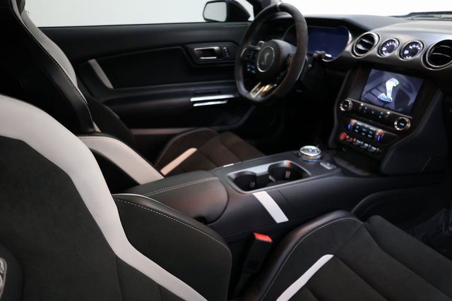 Used 2022 Ford Mustang Shelby GT500 w/ Technology Package image 70