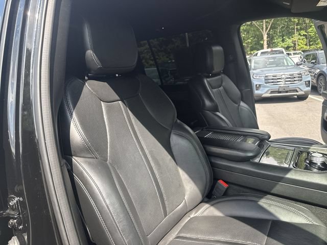 Used 2022 Jeep Wagoneer Series II AWD/4WD image 21