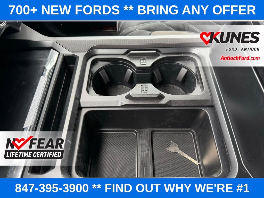 New 2026 Ford F250 Lariat w/ Black Appearance Package image 54