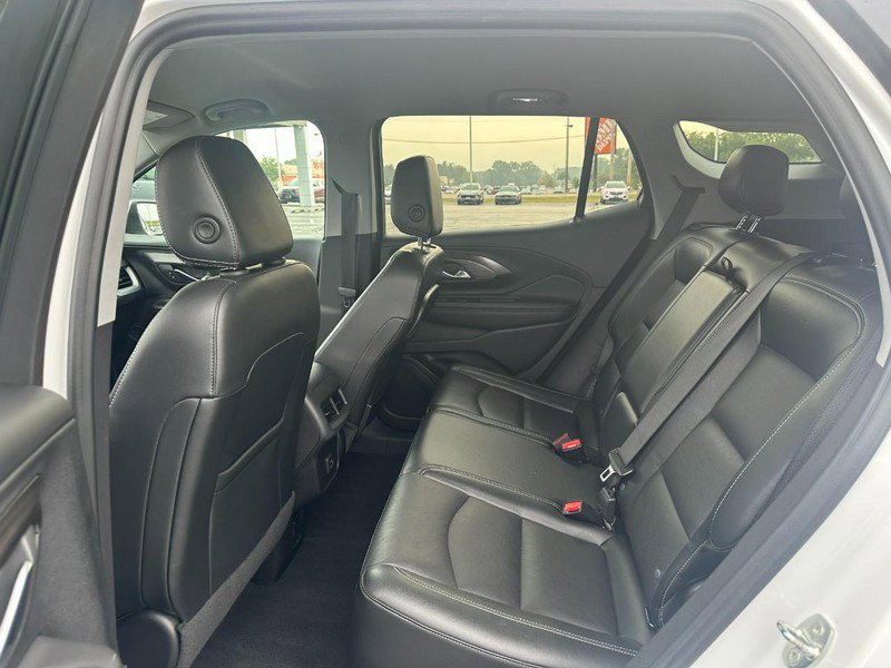 Used 2023 GMC Terrain SLT image 10