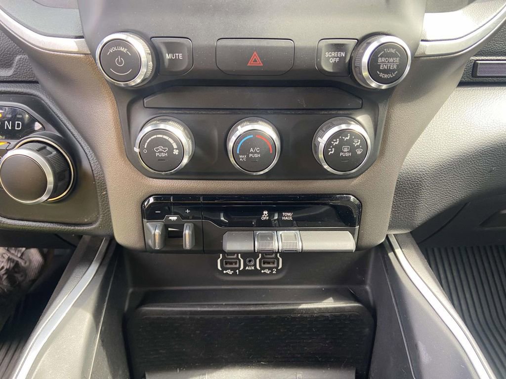 Used 2020 RAM 1500 Big Horn AWD/4WD image 25
