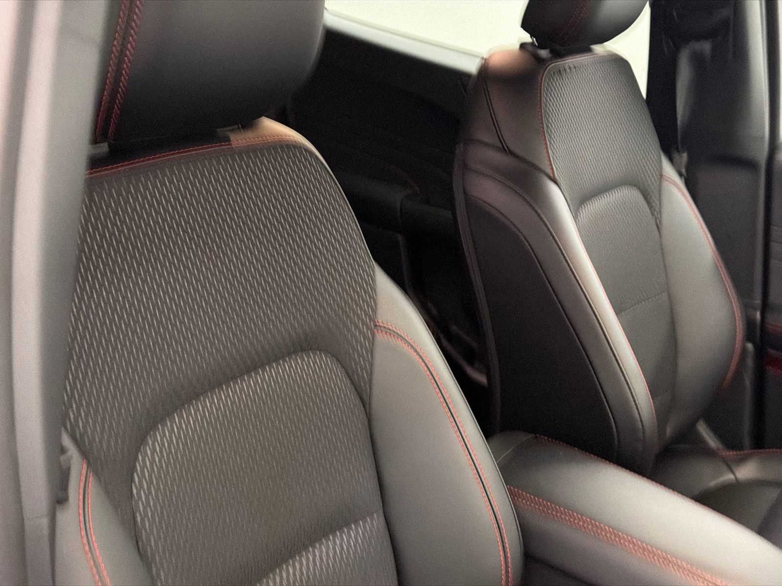 New 2026 Ford Escape ST-Line w/ Tech Pack #1 image 11