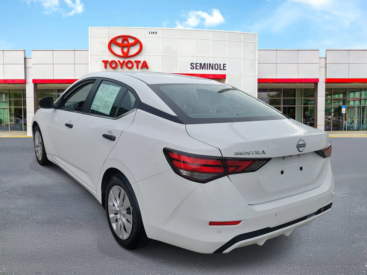 Used 2024 Nissan Sentra S FWD image 4