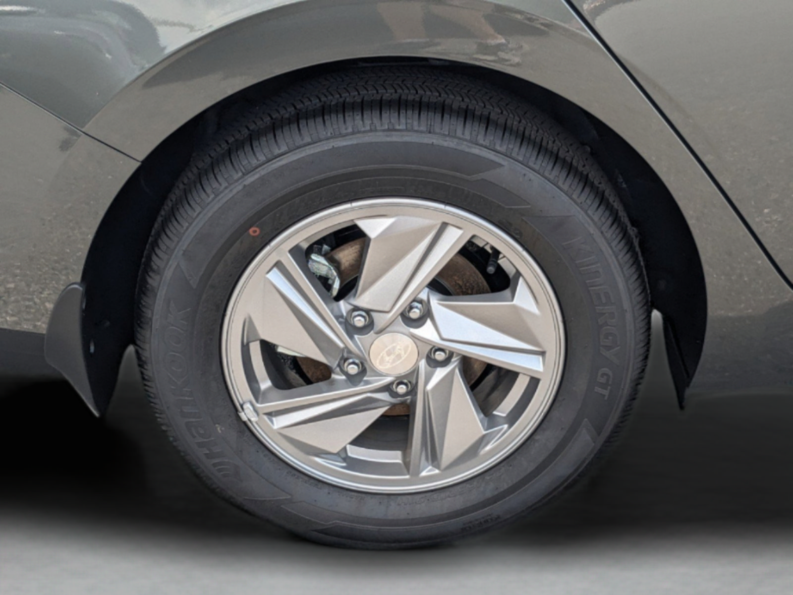 New 2026 Hyundai Elantra SE FWD image 28