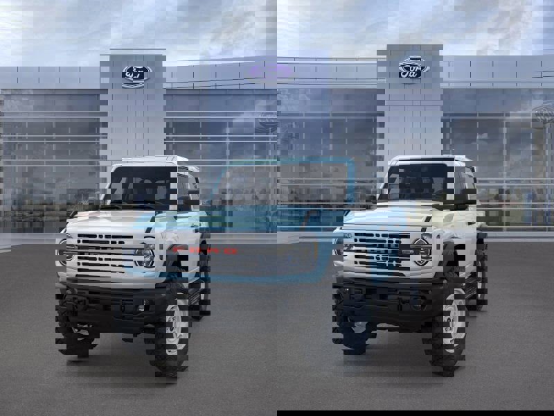 Used 2025 Ford Bronco Heritage Edition image 2