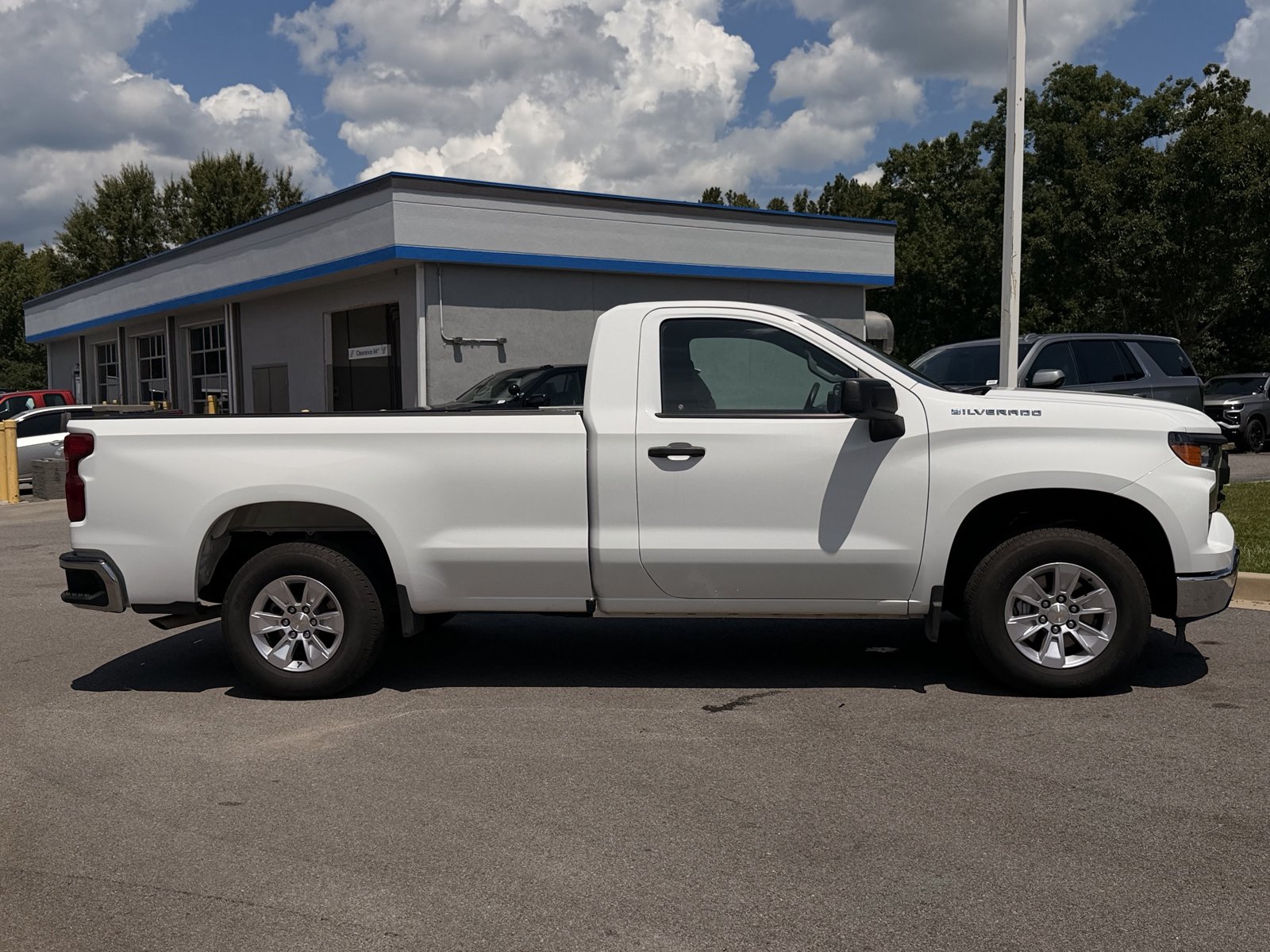 Used 2025 Chevrolet Silverado 1500 W/T RWD image 11