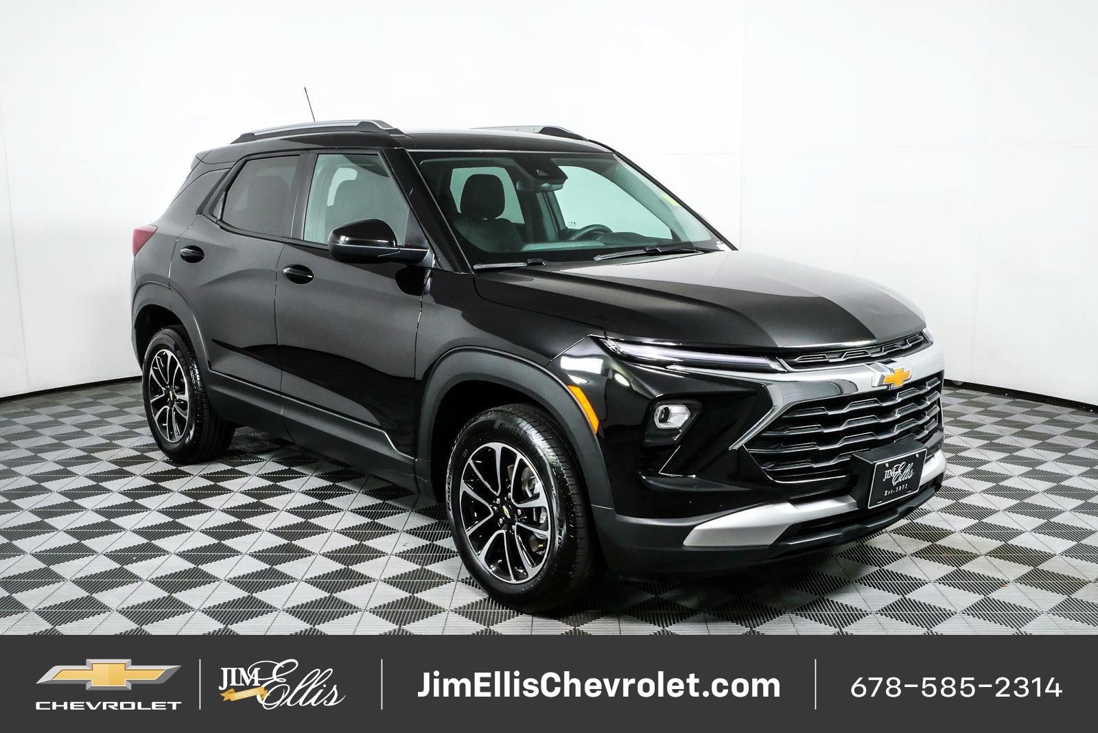 Certified 2025 Chevrolet TrailBlazer LT AWD/4WD image 1