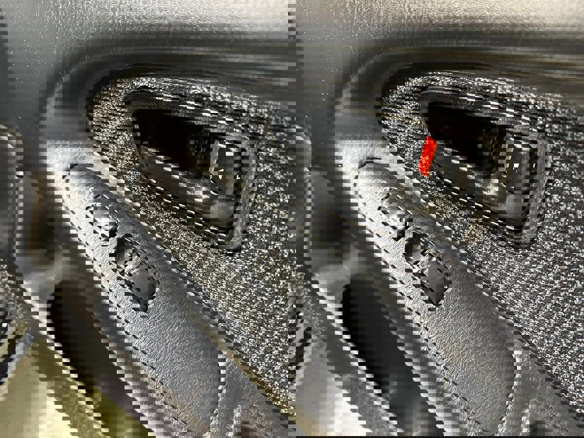 Used 1991 Toyota MR2 image 12