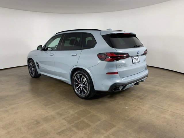 Used 2026 BMW X5 xDrive50e w/ M Sport Package image 37