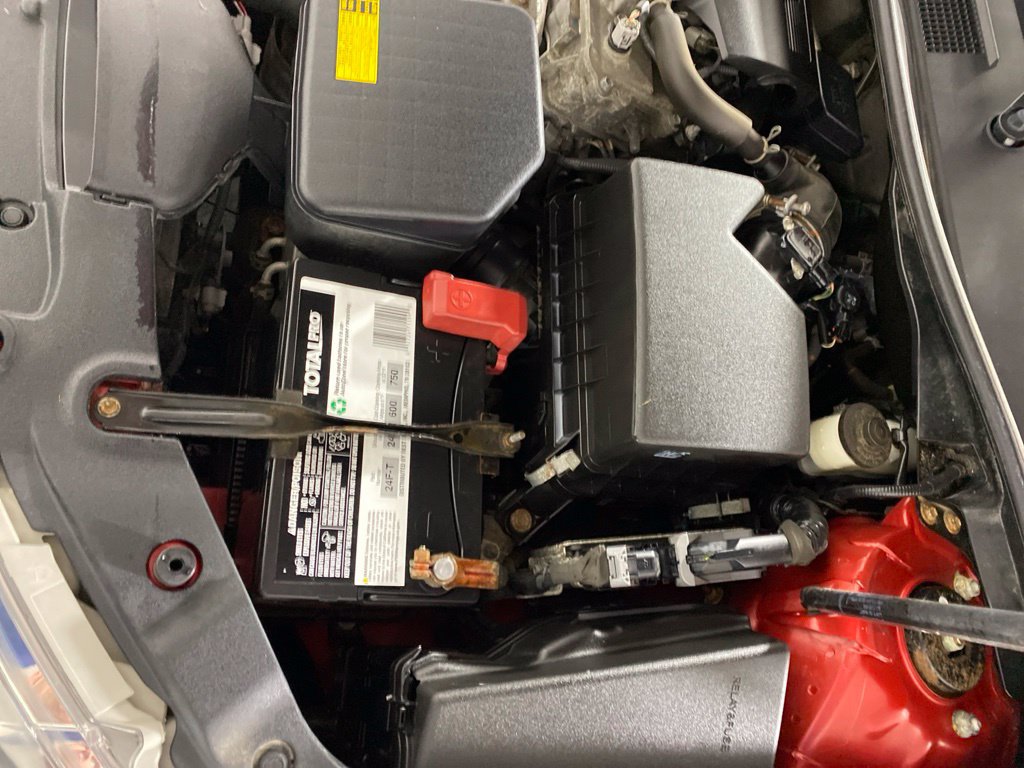 Used 2013 Toyota Camry LE FWD image 34