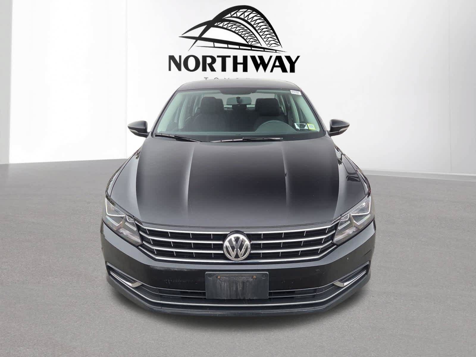 Used 2018 Volkswagen Passat 2.0T S FWD image 8