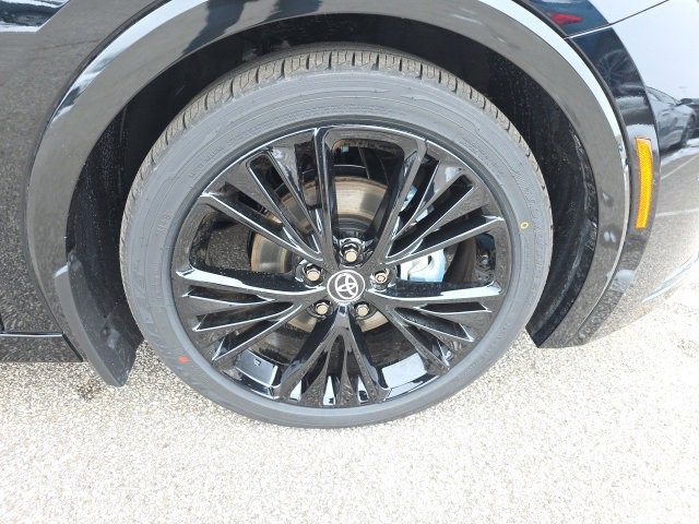 New 2026 Toyota Prius Plug-In Hybrid image 11