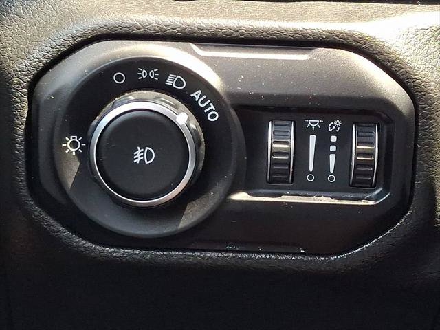 Certified 2022 Jeep Wrangler Sport AWD/4WD image 25