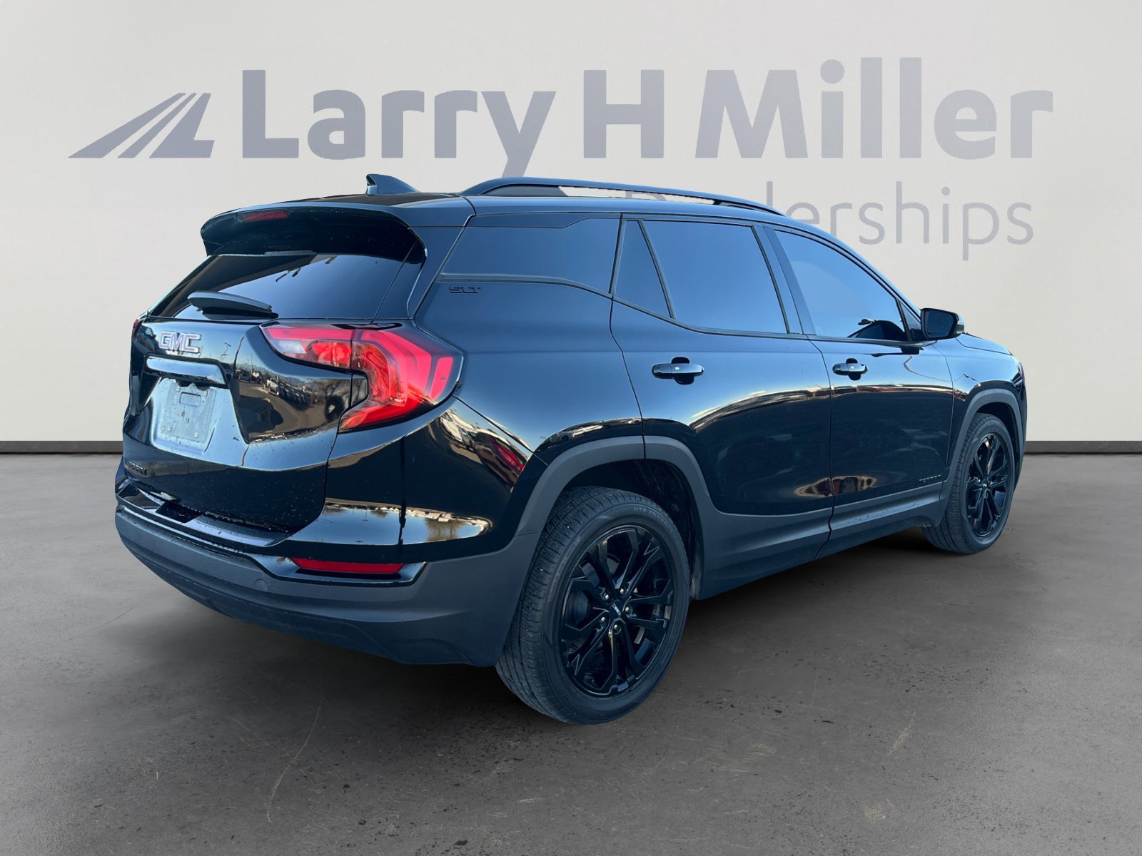 Used 2020 GMC Terrain SLT w/ Preferred Package image 5