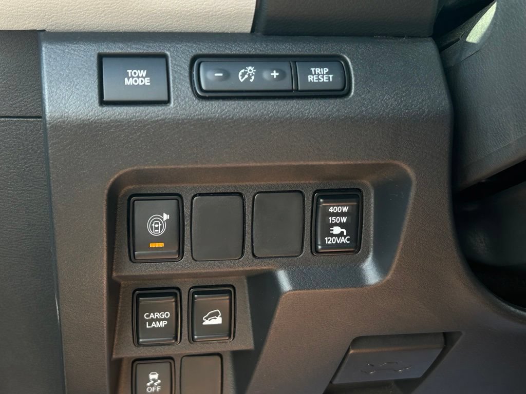 Used 2025 Nissan Frontier SV w/ SV Convenience Package AWD/4WD image 26