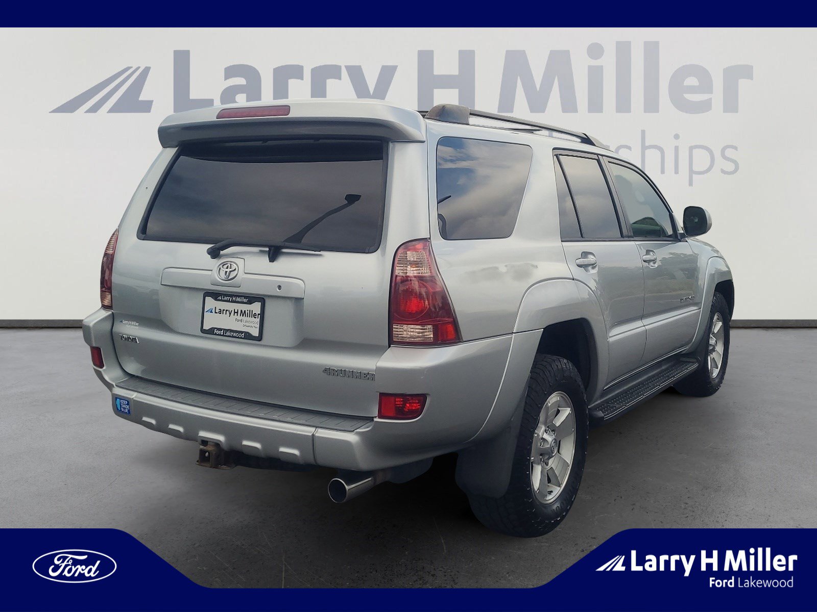 Used 2005 Toyota 4Runner Limited AWD/4WD image 5