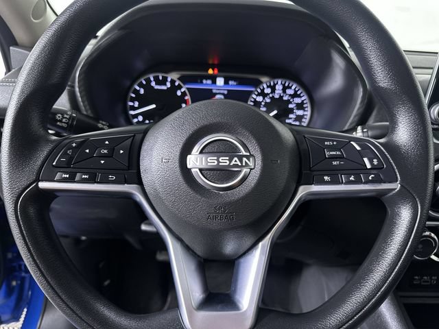 Used 2025 Nissan Sentra SV FWD image 11