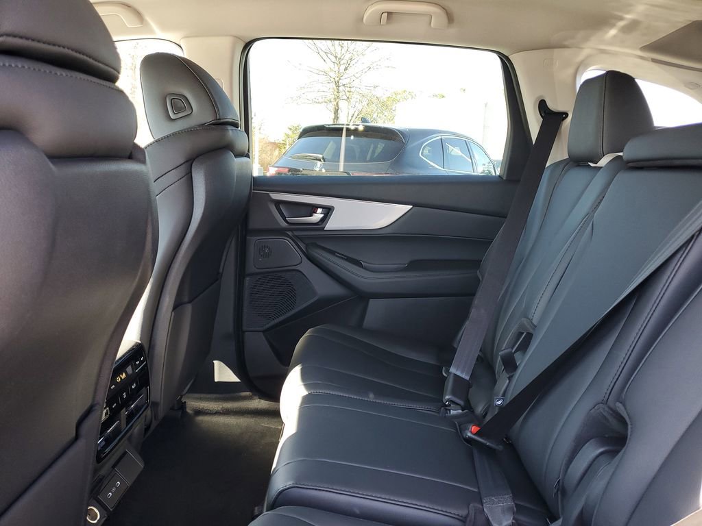 New 2026 Acura MDX Base image 13