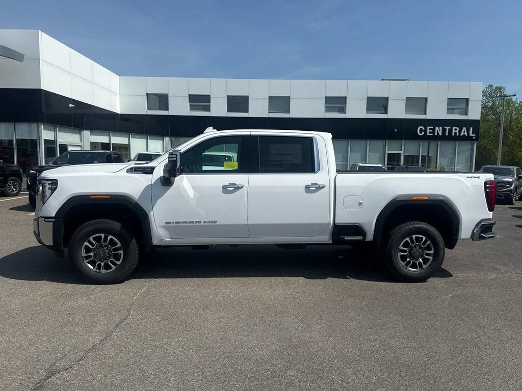 New 2026 GMC Sierra 2500 SLT AWD/4WD image 2