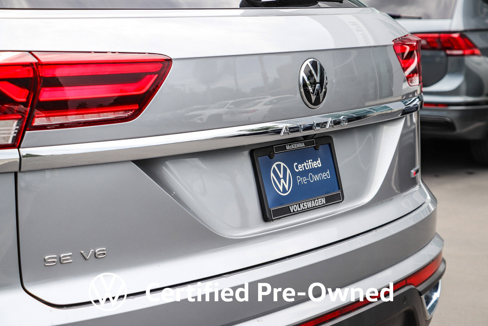 Certified 2022 Volkswagen Atlas Cross Sport SE AWD/4WD image 11