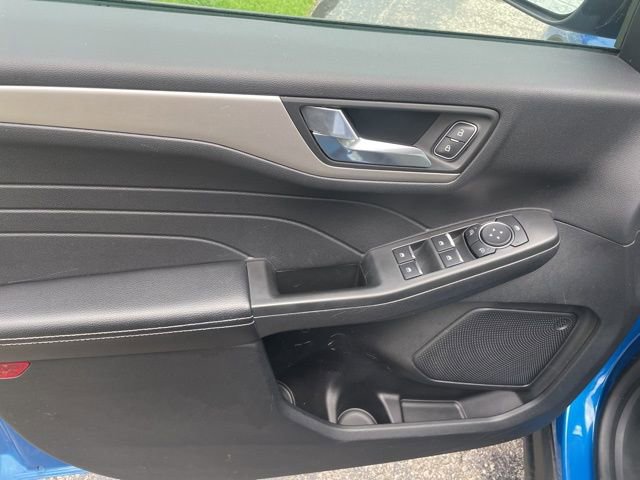 Used 2021 Ford Escape SE w/ Convenience Package image 11