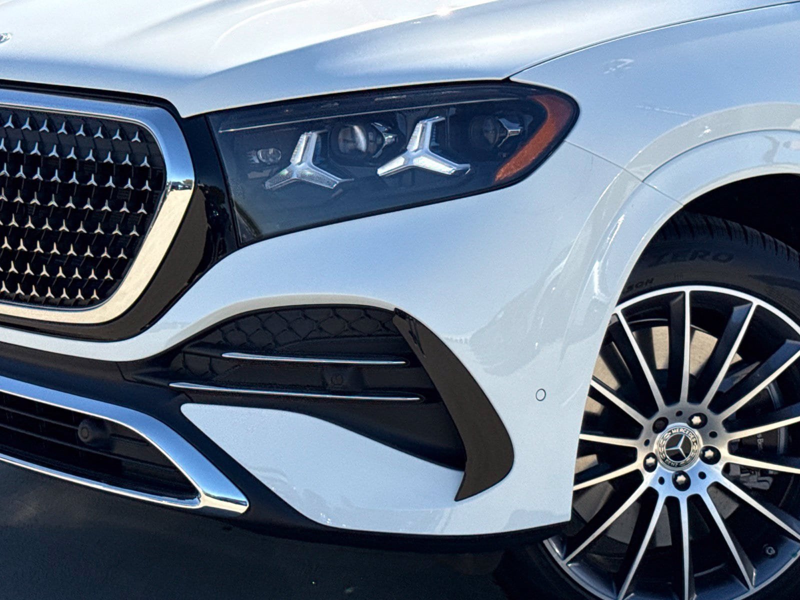 New 2027 Mercedes-Benz GLE 450 4MATIC image 3