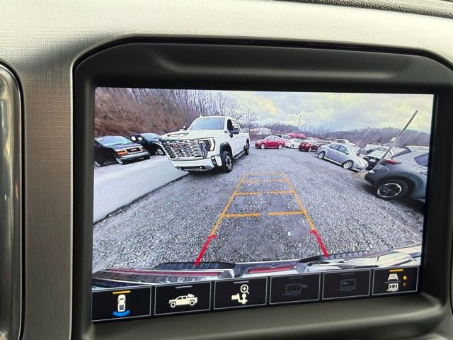 Used 2023 GMC Sierra 2500 SLT w/ SLT Convenience Package image 16