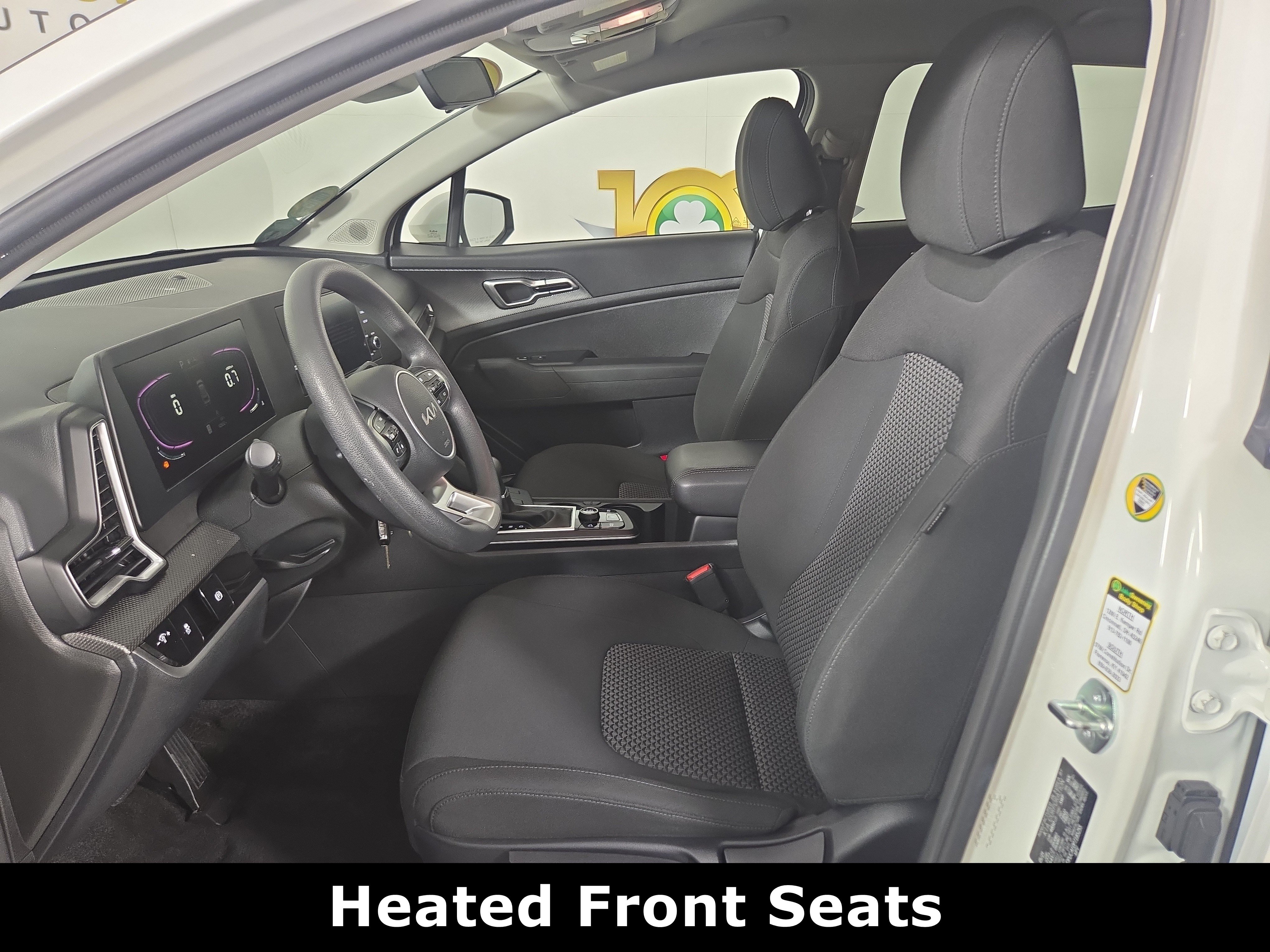 Used 2023 Kia Sportage LX AWD/4WD image 11
