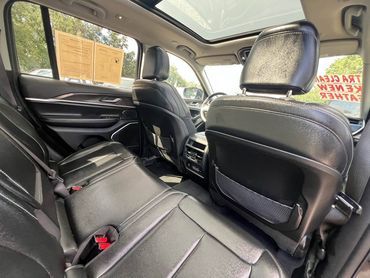 Used 2024 Jeep Grand Cherokee Limited 4xe image 33