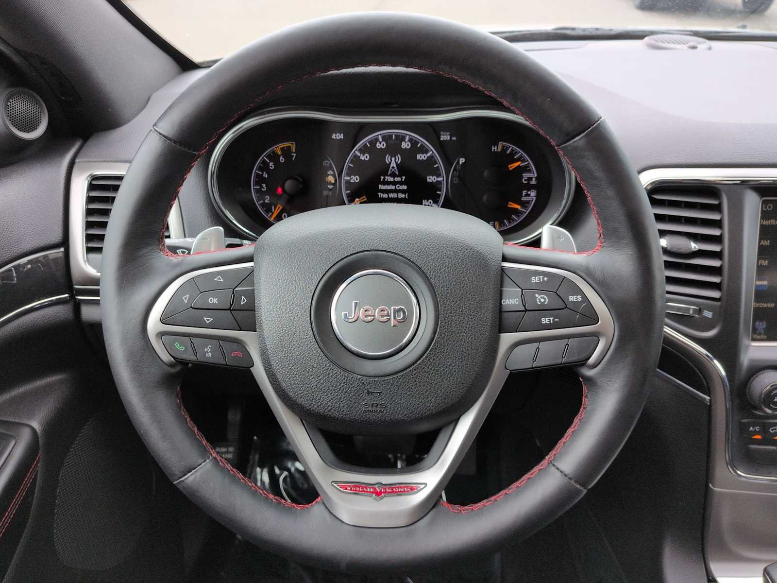 Used 2017 Jeep Grand Cherokee Trailhawk AWD/4WD image 25