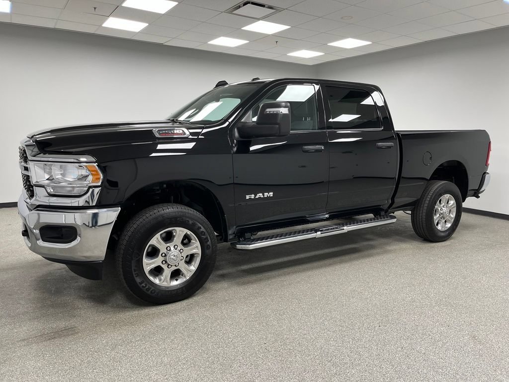 Used 2024 RAM 2500 Big Horn w/ Bed Utility Group AWD/4WD image 6